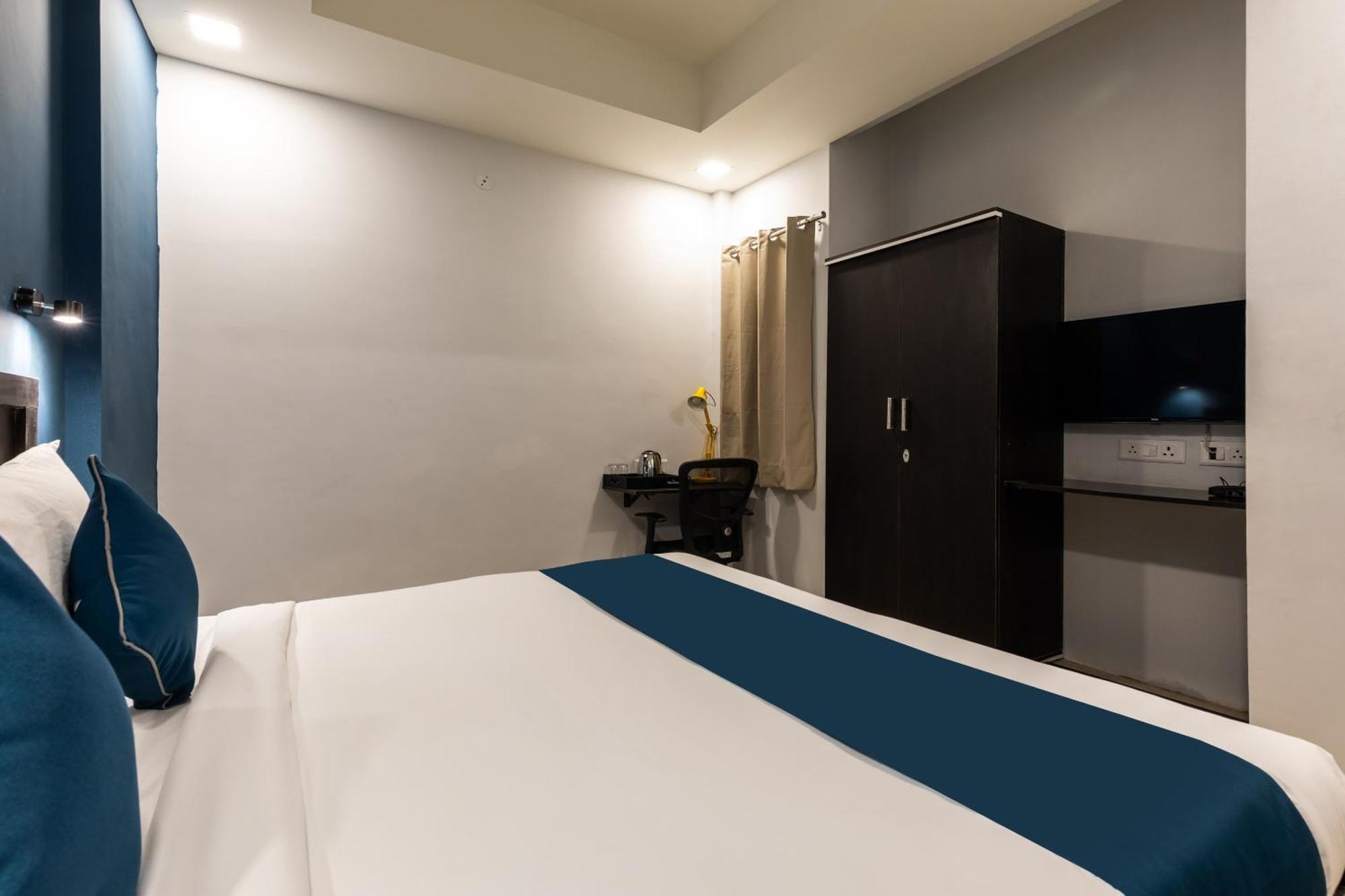 Silverkey Fusion Stays Indore Exterior foto
